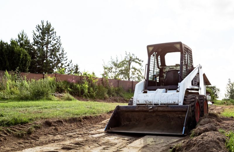 It is easy to maneuver, making it perfect for small to medium-sized projects.